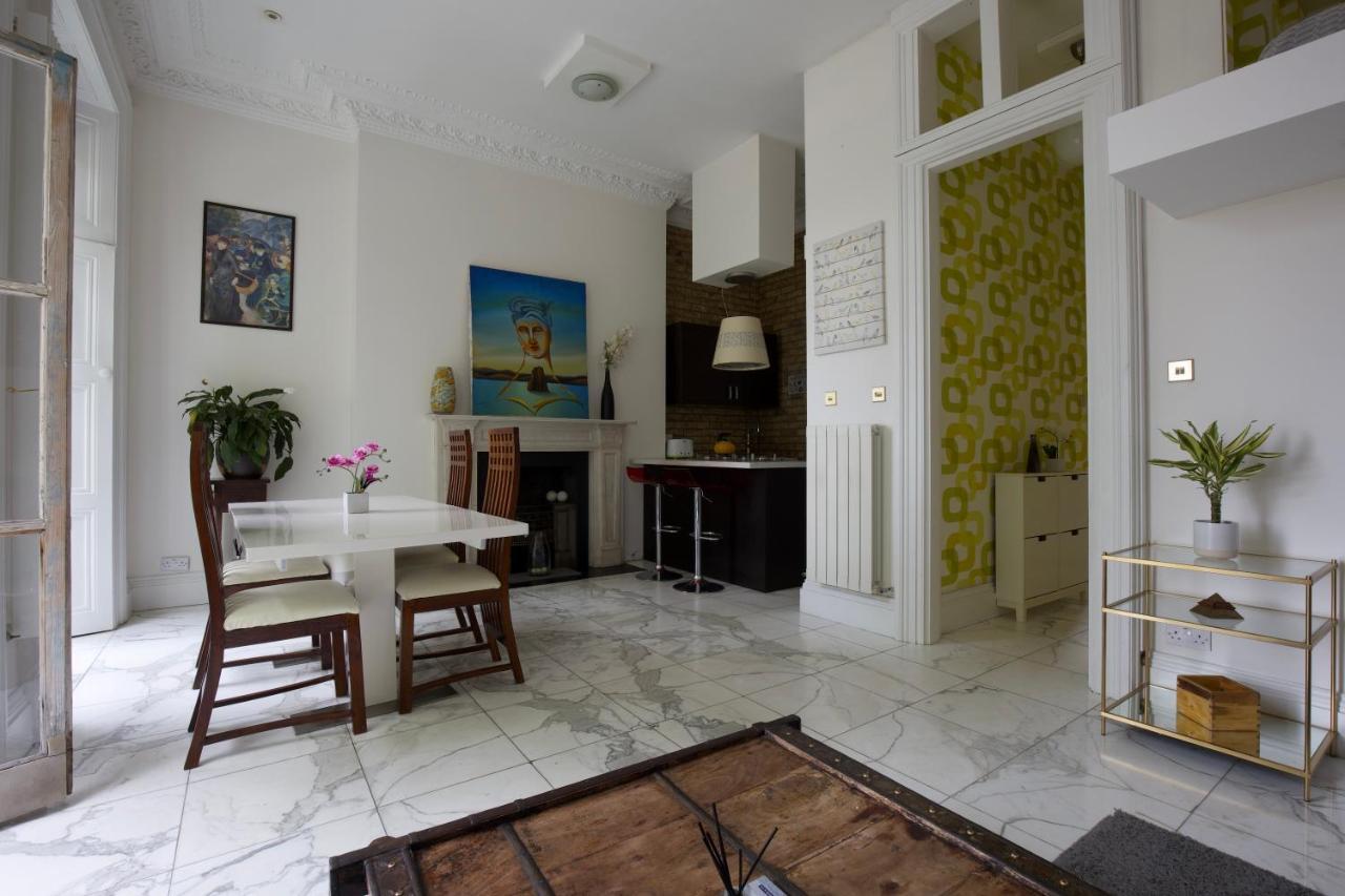 Large 2 Beds Flat Overlooking Clapham Common Park London Exteriör bild